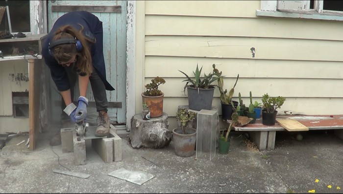 pool angle grinder 02